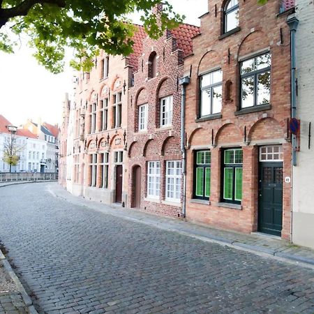 Brugse Charme Huis Met Tuin Aan Het Water 8P Брюгге Экстерьер фото